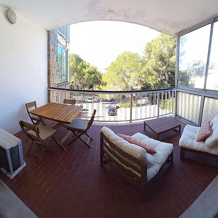 Loft Climatise "La Pinede", 50 M2, Tres Calme, 5 Mn A Pied Des Plages, Lit King Size La Seyne-sur-Mer Exterior foto